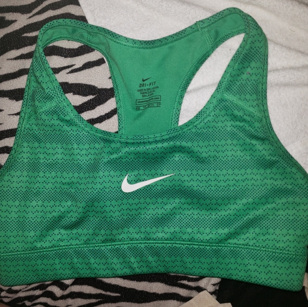 nike sport bra